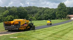 Best Gravel Driveway Installation  in Phoenix, AZ